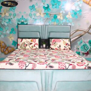 Dream World Pure Cotton Bedsheet with 2 Pillow Cover